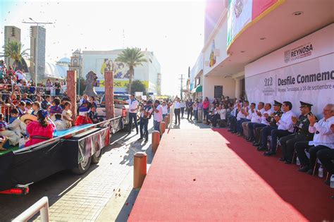 Presidió El Alcalde Carlos Peña Ortiz Desfile Conmemorativo Del 212 Aniversario De La