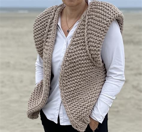 Breipatroon Gilet Skylge Frisian Knitting