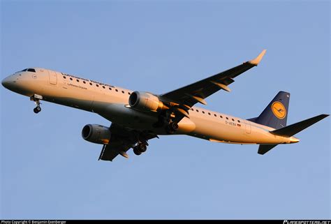 D AEBA Lufthansa Regional Embraer ERJ 195LR ERJ 190 200 LR Photo By