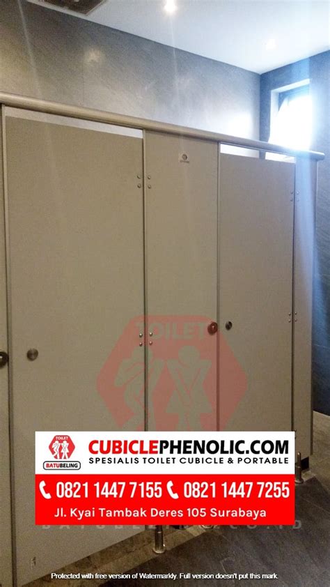 Cubicle Toilet Phenolic Di Surakarta Kontraktor Pasang Spesialis