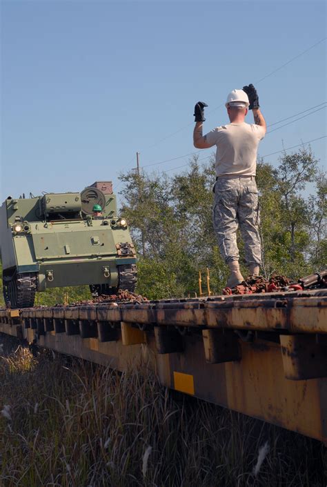 Florida Army National Guard saves money, gains training > National ...