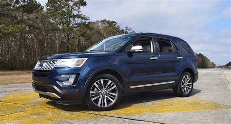 2017 Ford Explorer Platinum 4x4 HD Road Test Review CAR SHOPPING