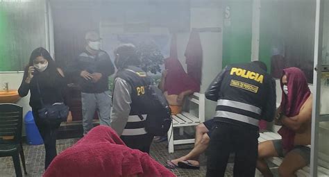 Intervienen A Personas En Sauna De Arequipa Edicion Correo