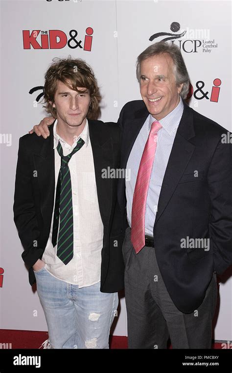 The Kid & I (Premiere) Henry Winkler and son Max 11-28-2005 / Grauman's Chinese Theater ...