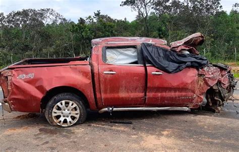 Caminhonete Capota Na Br Deixando Um Morto E Tr S Feridos Em Jo O