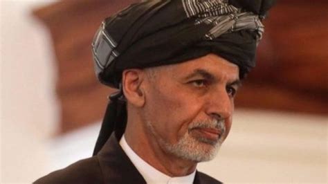 Ashraf Ghani Sworn In As New Afghan President Bbc News