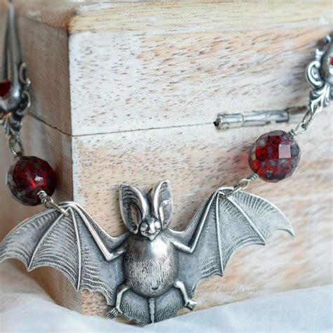 Gothic Bat Earrings & Necklace Set Silver Bat Bat Jewelry - Etsy | Bat jewelry, Bat earrings ...