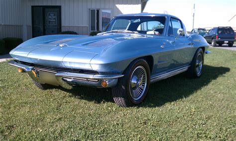 1963 Chevy Corvette Split Window - S & S Auto Body of Clarence Inc.