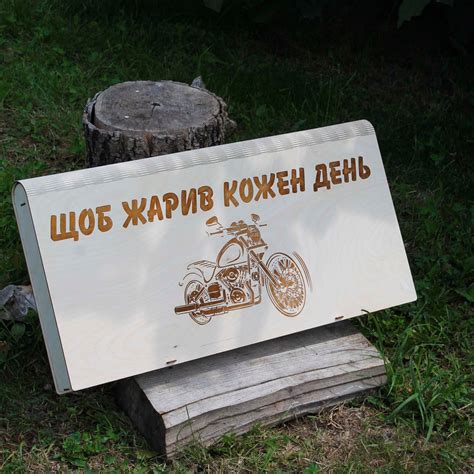 Подарочный комплект шампуров с деревянными ручками в эксклюзивной коробке