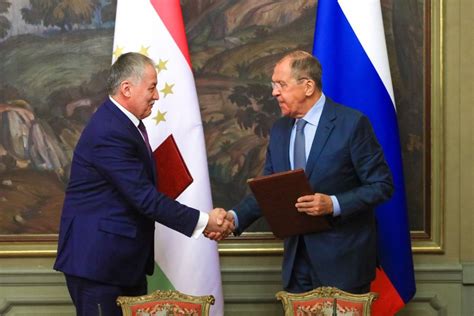 Баргузории Рӯзҳои фарҳанги Тоҷикистон дар Русия - Azda.tv