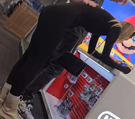 Tall Blonde Oc Spandex Leggings Yoga Pants Forum