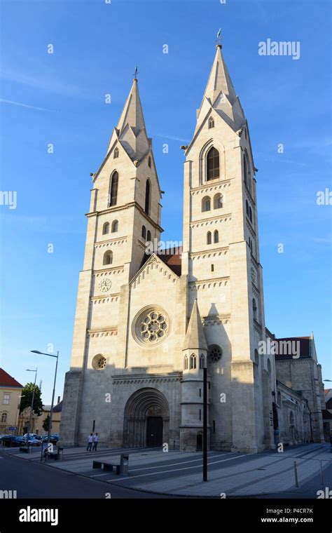 Wiener Neustadt, cathedral, Wiener Alpen (Vienna Alps), Lower Austria, Austria Stock Photo - Alamy