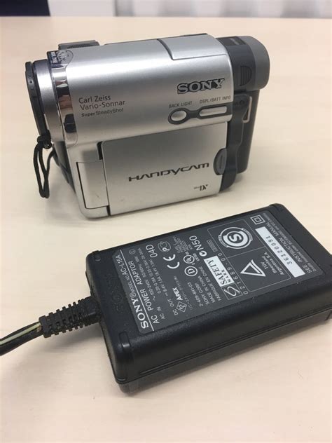 Sony Handycam Dcr Hc14e Mini Dv Camcorder 4901780883615 Ebay