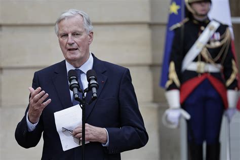 Michel Barnier S En Va Les Citoyens De L Ouest Partag S Sur Ce D Part