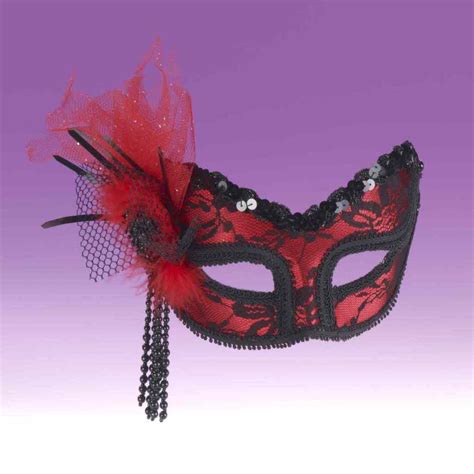 Mardi Gras Masquerade Venetian Spanish Senorita Show Girl Red Black