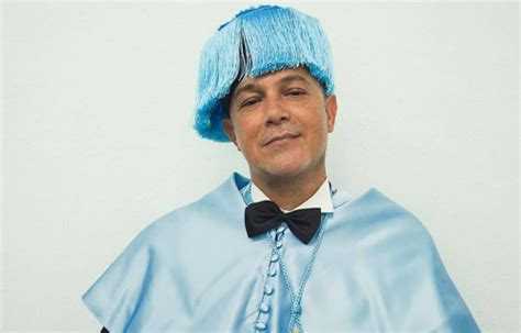 Alejandro Sanz Recibe Doctorado Honoris Causa Y Lo Dedica A La Alegr A