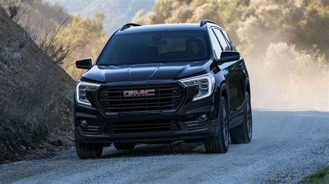 2023 GMC Terrain SLE/SLT | Compact SUV | GMC Canada