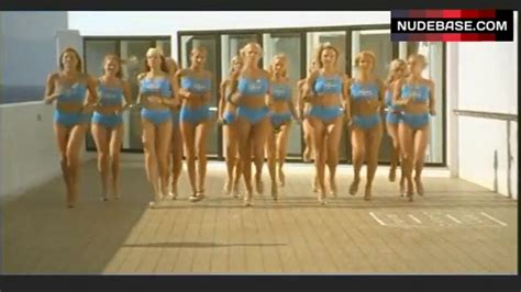 Victoria Silvstedt Hot Scene Boat Trip 0 23 NudeBase