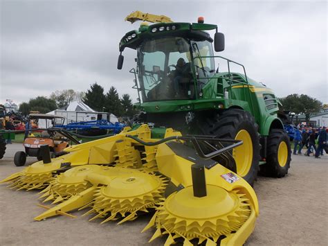 John Deere Silage Chopper