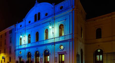 Giornata Mondiale Sullautismo Teatro Zandonai Illuminato Di Blu