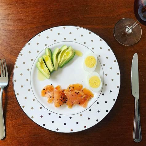 Good Morning! Day 8 Breakfast. Everything bagel seasoned smoked salmon ...