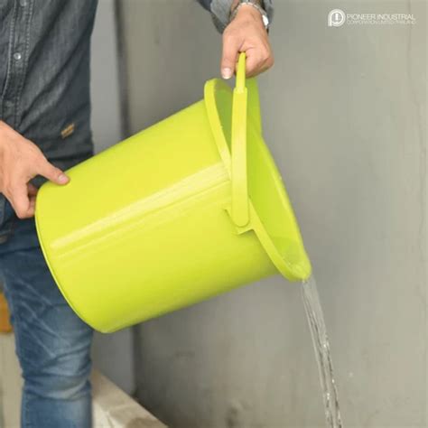 Buy Pail Plastic Plastic Bucket Drums Pails Outdoor Water Bucket With