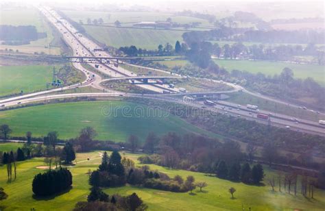 M1 Autostrady Złącza Wyjście Luton Lotniska Widok Z Lotu Ptaka Zdjęcie