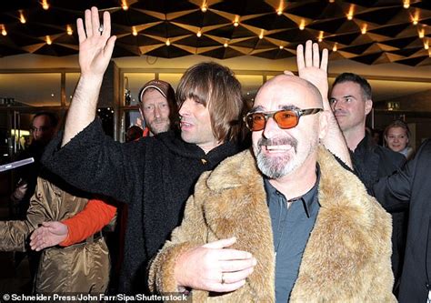 Oasis Star Bonehead Paul Arthurs Reveals He S Been Given The All