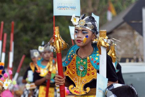 Solving social problems of migrant workers’ children with ‘egrang ...