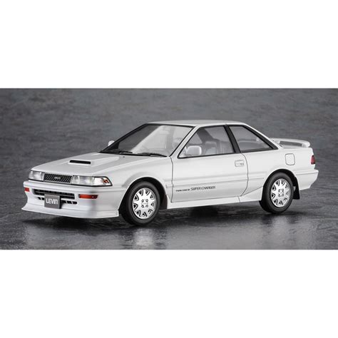 Hasegawa Toyota Corolla Levin Ae Gt Z Late Version W Lip