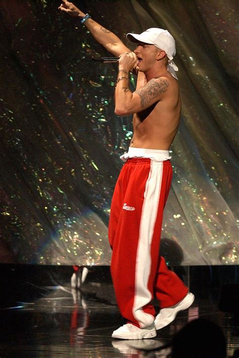 Eminem Performs At The Mtv Video Music Awards Artofit