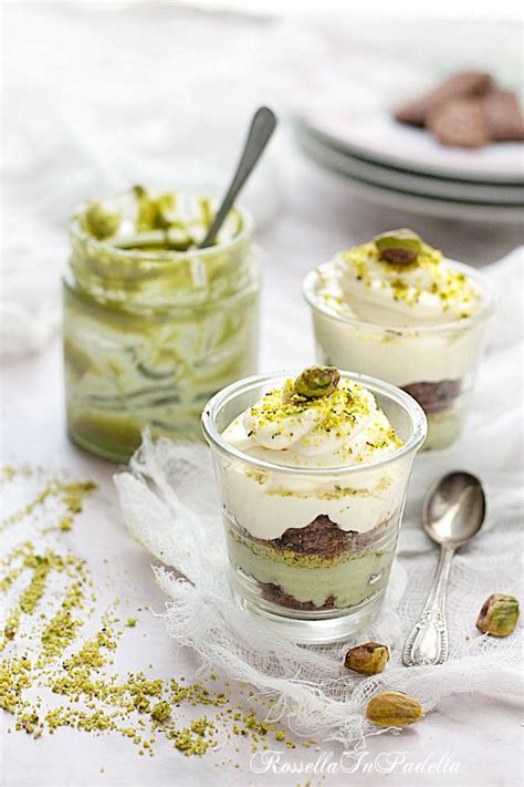 Ricetta Mini TIRAMISU Al PISTACCHIO E MASCARPONE Ricette Ricette