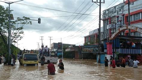 BREAKING NEWS Sejumlah Wilayah Di Kota Sorong Dilanda Banjir