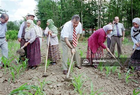 Eski Chp Genel Ba Kan Baykal Hayat N Kaybetti