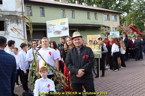 Święto Szkoły w ZSCKR w Lututowie Zespół Szkół Centrum Kształcenia