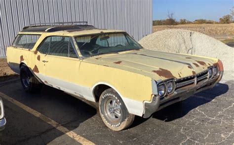 No Rear Doors Oldsmobile Vista Cruiser Barn Finds