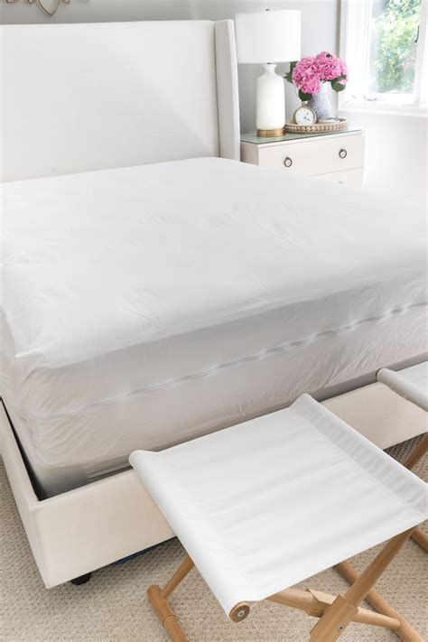 How To Make A Bed In 8 Simple Steps Driven By Decor