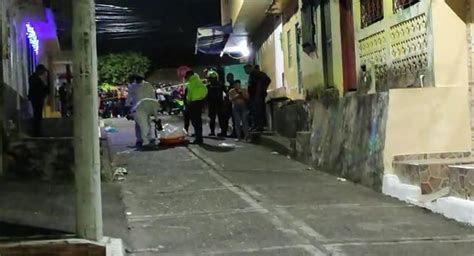 Enlace Televisión On Twitter Un Hombre Muerto Y Un Herido En El Barrio Las Camelias