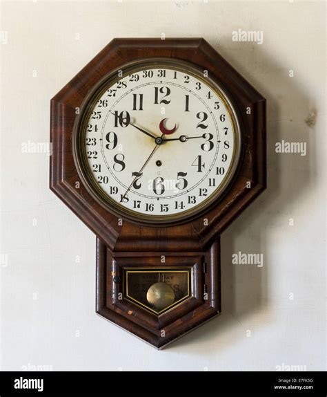 Antique Clock Shop Hi Res Stock Photography And Images Alamy