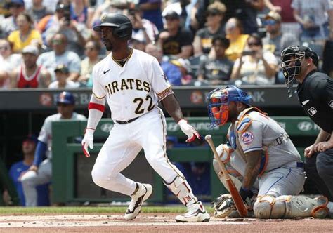 Mlb Roundup Andrew Mccutchen Gets 2 000th Pirates Win