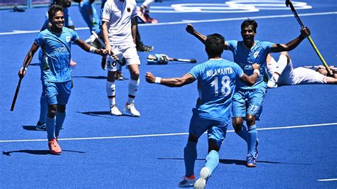 Indian men’s hockey team dedicates Olympic bronze medal to doctors ...