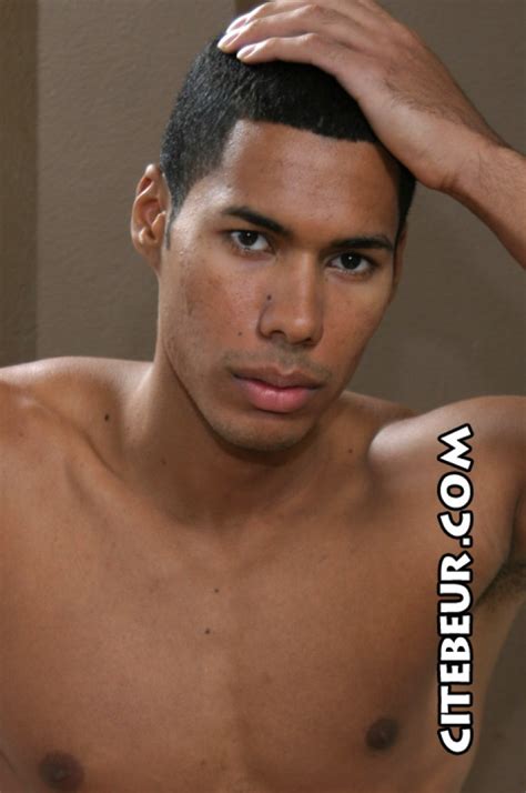 SANTIAGO Gay Porn Star From GayNetwork