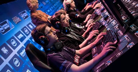 Gamers Answer Call Of Duty To Play For 1m Prize Money In Esports