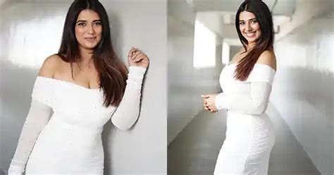 Rasha Kirmani In String Bikini Put On A Busty Display Flaunted Her Fine Curvy Figure