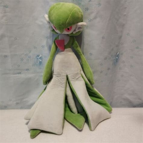 Pokémon Gardevoir Plush Doll Stuffed Toy Pokemon Center 2017 Rare From