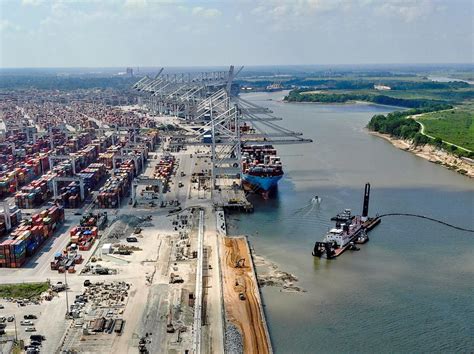 Georgia Ports Authority orders 12 RTGs for the Port of Savannah ...