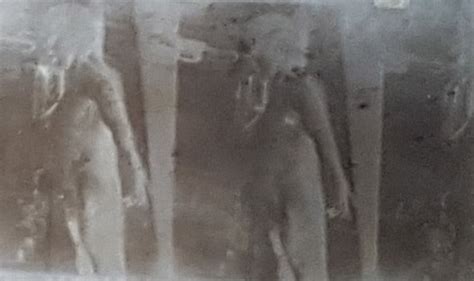 ALIENS LATEST Claims This Is A Genuine 1947 Roswell Alien Autopsy