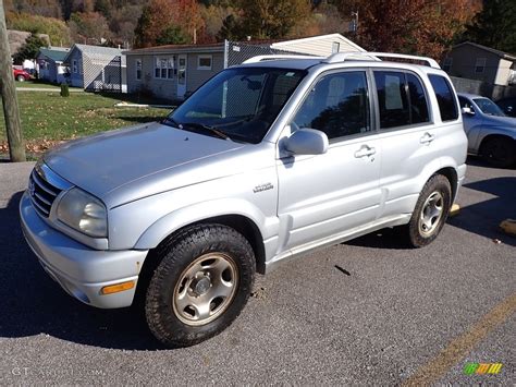 Silky Silver Metallic Suzuki Grand Vitara Lx Wd Exterior Photo