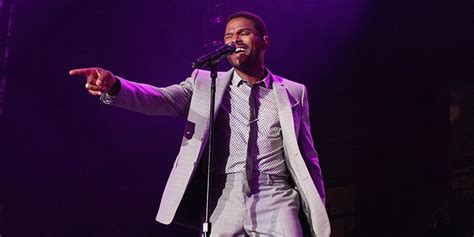 Maxwell Announces Tour | Pitchfork