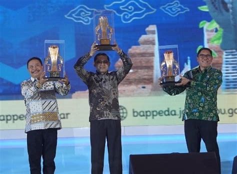 Kerja Keras Jajaran Pemkab Sumedang Berujung Manis Dengan Memperoleh